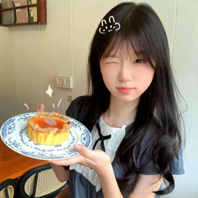 站起来的女孩